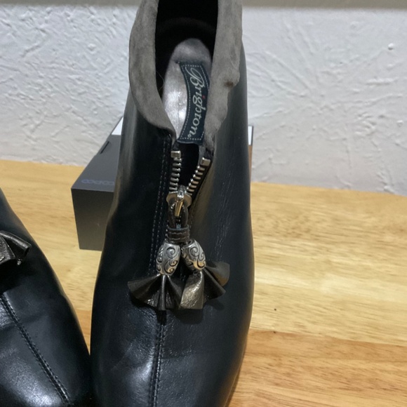 Brighton Stacy low black bootie - Picture 2 of 16